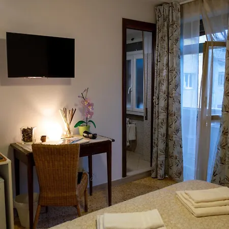 Bed & Breakfast Testaccio Xix-xxv *